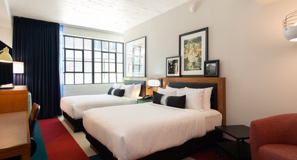 Hotel Indigo MADISON DOWNTOWN, an IHG hotel Room Type - 2 Queen Standard Communications Accessible