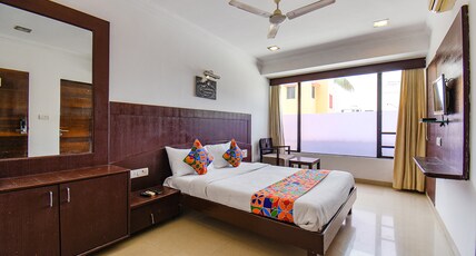 Hotel Shree Sai Wada Shirdi Room Type - Family Suite Room A.C for 4 Adults