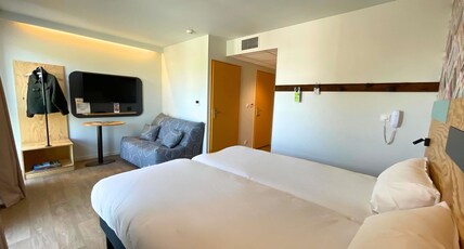 greet hotel Castets Coeur des Landes Room Type - Tribu room for 4 people