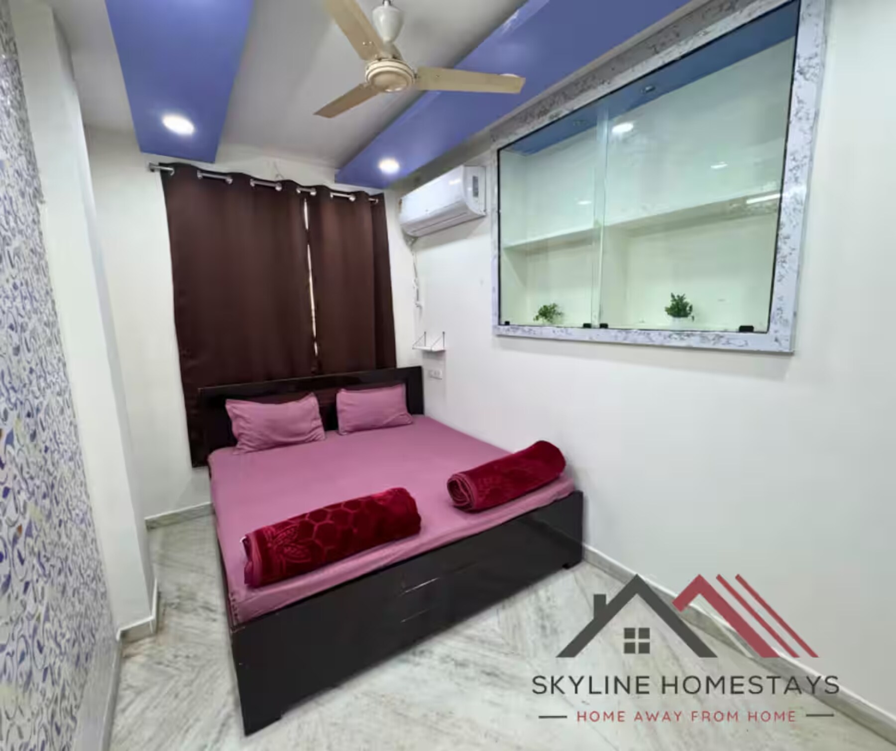 Luxurious 3BHK Penthouse in Tolichowki - Tap to explore photos