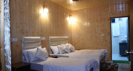 Shivanchal Homestay & Cottage Room Type - Triple Room with Mountain View