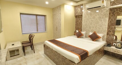 Divine Chariot 10 mins from Kolkata Airport Room Type - Premium Rooms