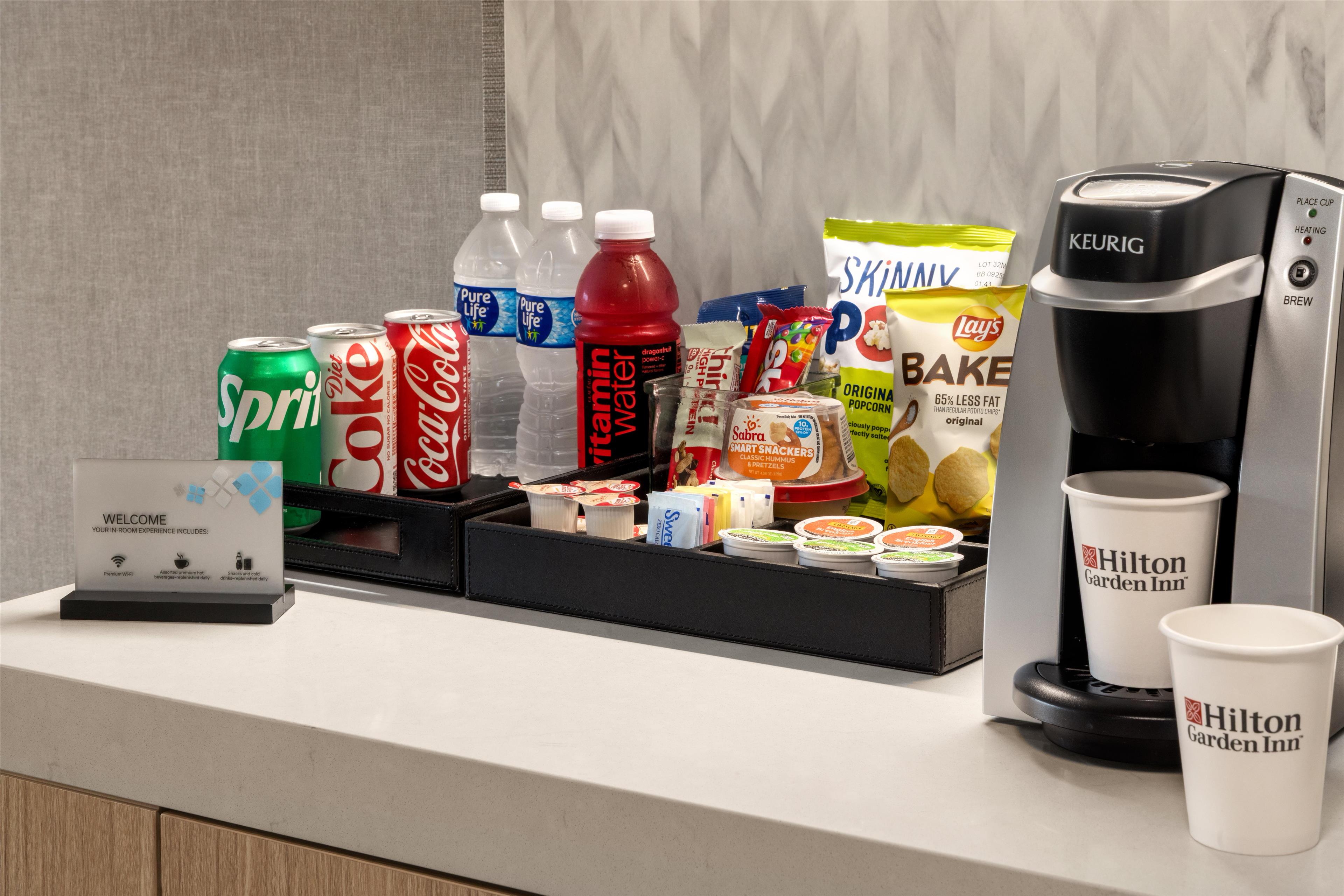 Hilton Garden Inn Arlington-Shirlington - Tap to explore photos