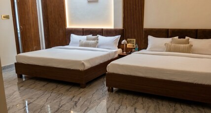 Hotel Sooryavanshi Room Type - Deluxe Room No.5