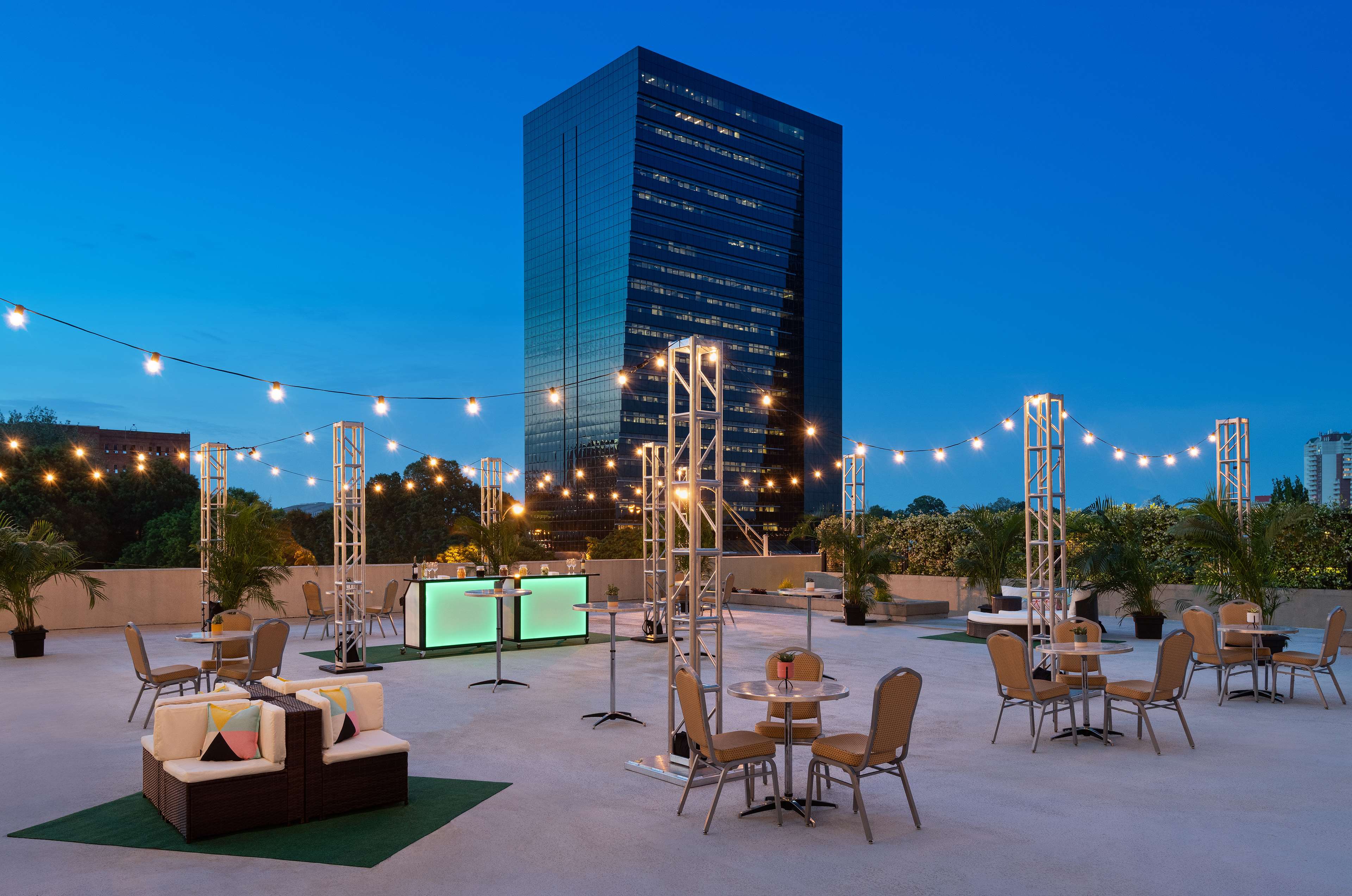 Hilton Atlanta - Tap to explore photos