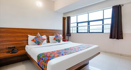 Via Paradise Inn Room Type - Deluxe Room