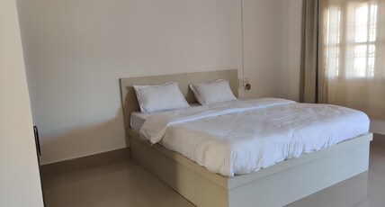 Hotel Anne Ziro Room Type - Queen Bed