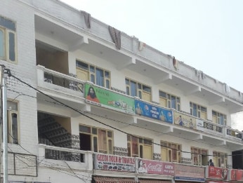 Hotel Geeta Lodge Katra - Tap to explore photos