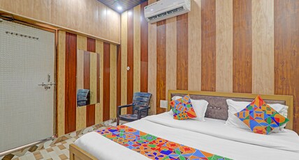 FabHotel Shree Ram Aadhar Room Type - Premium Room