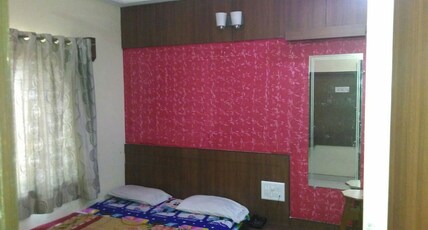 Hotel Sai Arihant Palace Room Type - Double Bed Ac