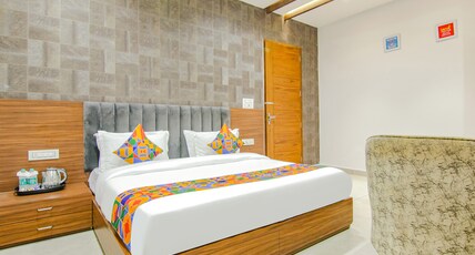 FabHotel Royal Mapple Room Type - Suite Room