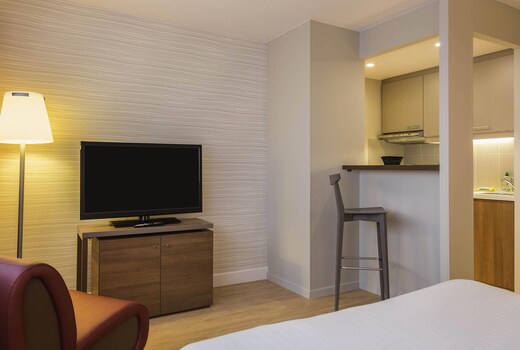 Aparthotel Adagio Geneve Saint Genis Pouilly