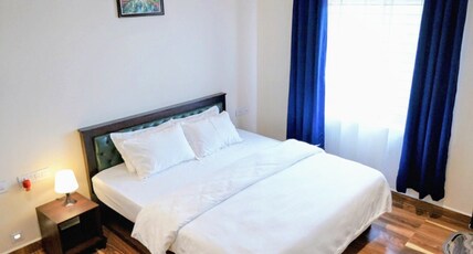 Coastal Pearl Homestay Rooms and Villas Room Type - Deluxe Room with Queen size Bed and Seasonal splendor view Coastal Pearl Homestay Rooms and Villas Room Type - Deluxe Room with Queen size Bed and Seasonal splendor view