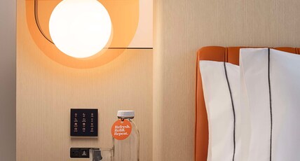 Canopy By Hilton Toronto Yorkville Room Type - 1 KING BED ROOM