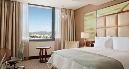 Hilton Windhoek Room Type - DOUBLE DOUBLE GUESTROOM