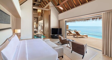 Waldorf Astoria Maldives Ithaafushi by Hilton Room Type - KING GRAND OVERWATER VILLA