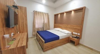 Stay Court Business Class Hotel Room Type - Deluxe Room With AC Stay Court Business Class Hotel Room Type - Deluxe Room With AC