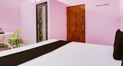 Hotel O BLUE DIAMOND HOTEL Room Type - Classic