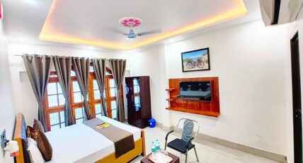 Ayodhya Comfortable Stay Near Ram Mandir Room Type - Deluxe Room