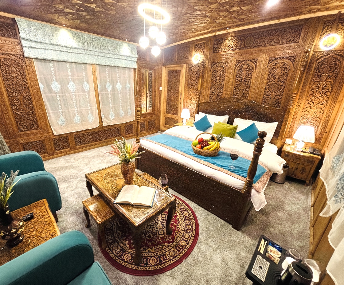 Shabistan Premium Houseboats - Tap to explore photos