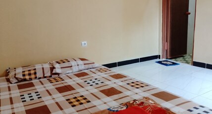 OYO 95109 Eksis Homestay Syariah Room Type - Indonesia Standard Double
