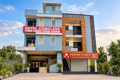Hotel Conclave