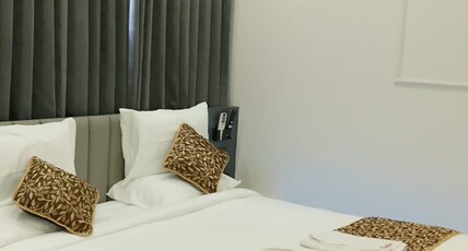 Hotel Manju Executive Room Type - Executive Suite Room