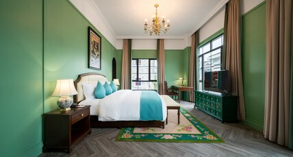 Hotel Indigo Heilong Lake, an IHG hotel Room Type - 1 King Premium Courtyard View