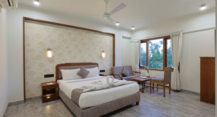 Hotel Apex Surat Room Type - FAMILY SUITE