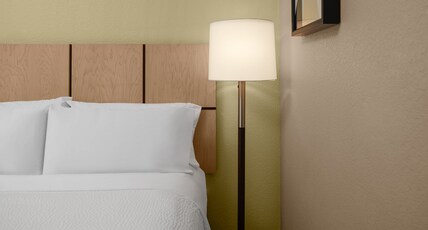 Candlewood Suites TURLOCK, an IHG hotel Room Type - 1 King Bed Studio Suite
