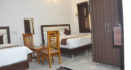 Hotel Dev Inn Room Type - DEV'S SUPER DELUXE