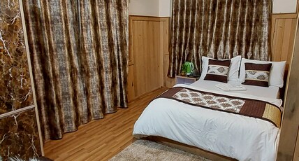 Royal Avalanche Retreat Room Type - Deluxe Room Royal Avalanche Retreat Room Type - Deluxe Room