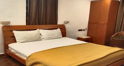Hotel Grand International Room Type - Deluxe AC Room