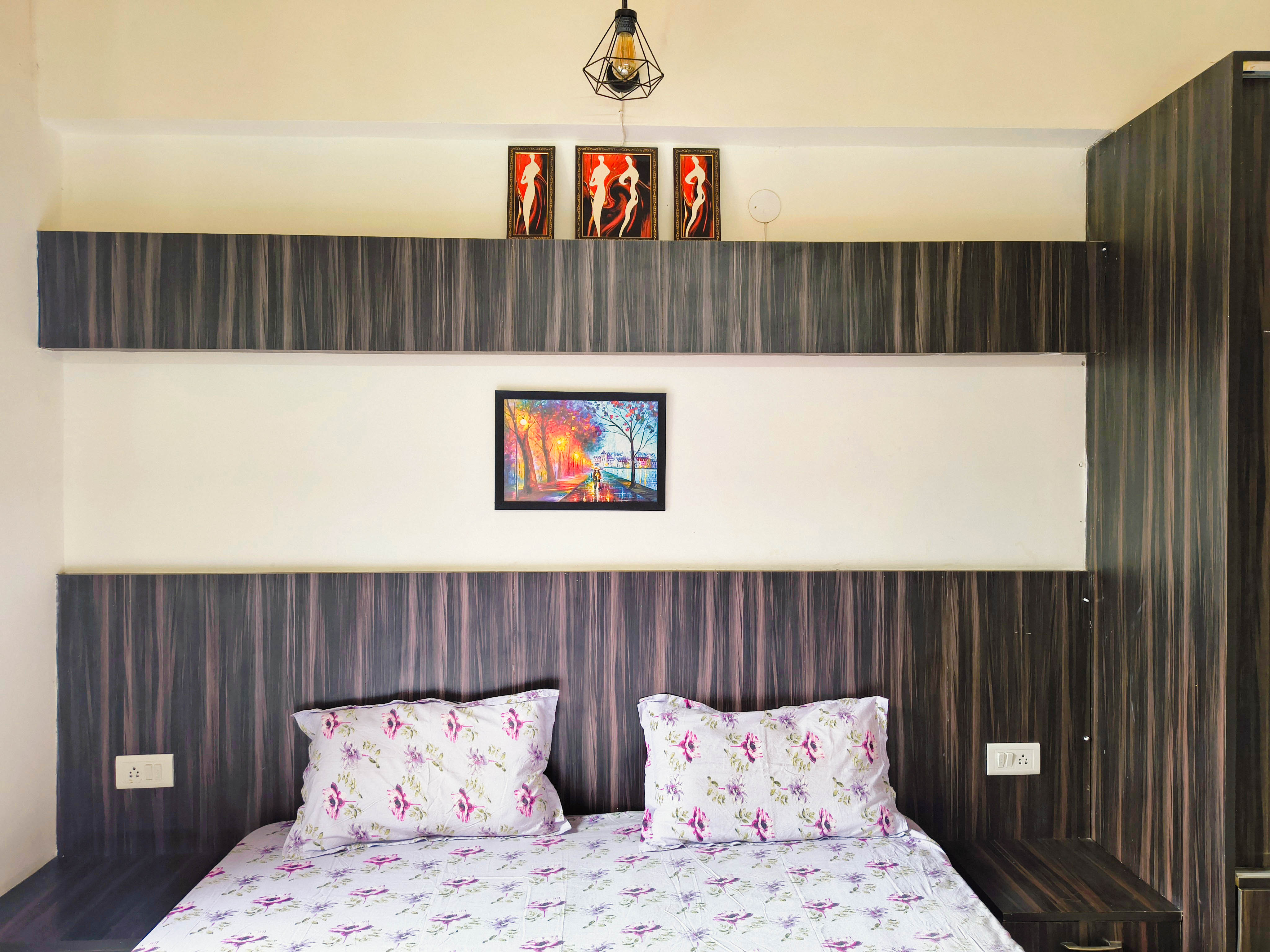 Rosemary Villa Peaceful 3BHK Stay by Homeyhuts - Tap to explore photos