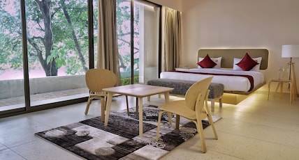 River Scapes by Noorjehan Room Type - ROYAL SUIITE WITH BALCONY