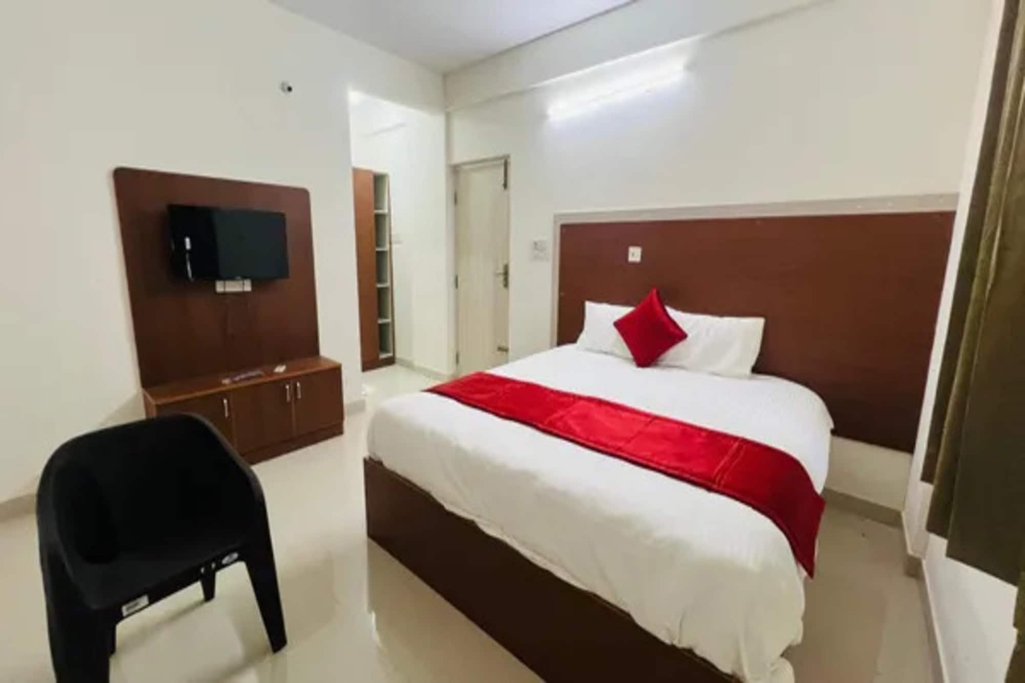 FabHotel Athiti Residency - Tap to explore photos