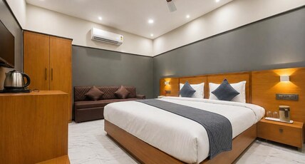 Shelter The Homestay Room Type - Luxury Super Deluxe AC Room