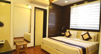 Hotel Metro View Room Type - Premium Room