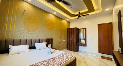 Next Home Stay Room Type - Luxury Rose