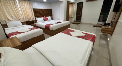 Hotel Paradise Green's Room Type - Family 4 Bed AC ( 380 SQ.FT ) Hotel Paradise Green's Room Type - Family 4 Bed AC ( 380 SQ.FT )