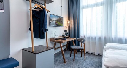 Mercure Hotel Luebeck City Center Room Type - Classic room with 1 double bed (180 200 cm with separate mattresses) Mercure Hotel Luebeck City Center Room Type - Classic room with 1 double bed (180 200 cm with separate mattresses)