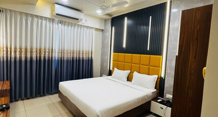 Mateshwari Hotel and Restaurant Room Type - Deluxe Room