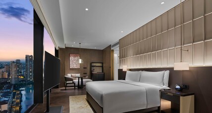 Hilton Changshu Room Type - KING EXECUTIVE ROOM