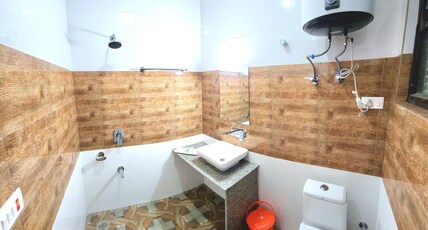 Hotel Snow Light Room Type - Super Deluxe Room AC Hotel Snow Light Room Type - Super Deluxe Room AC
