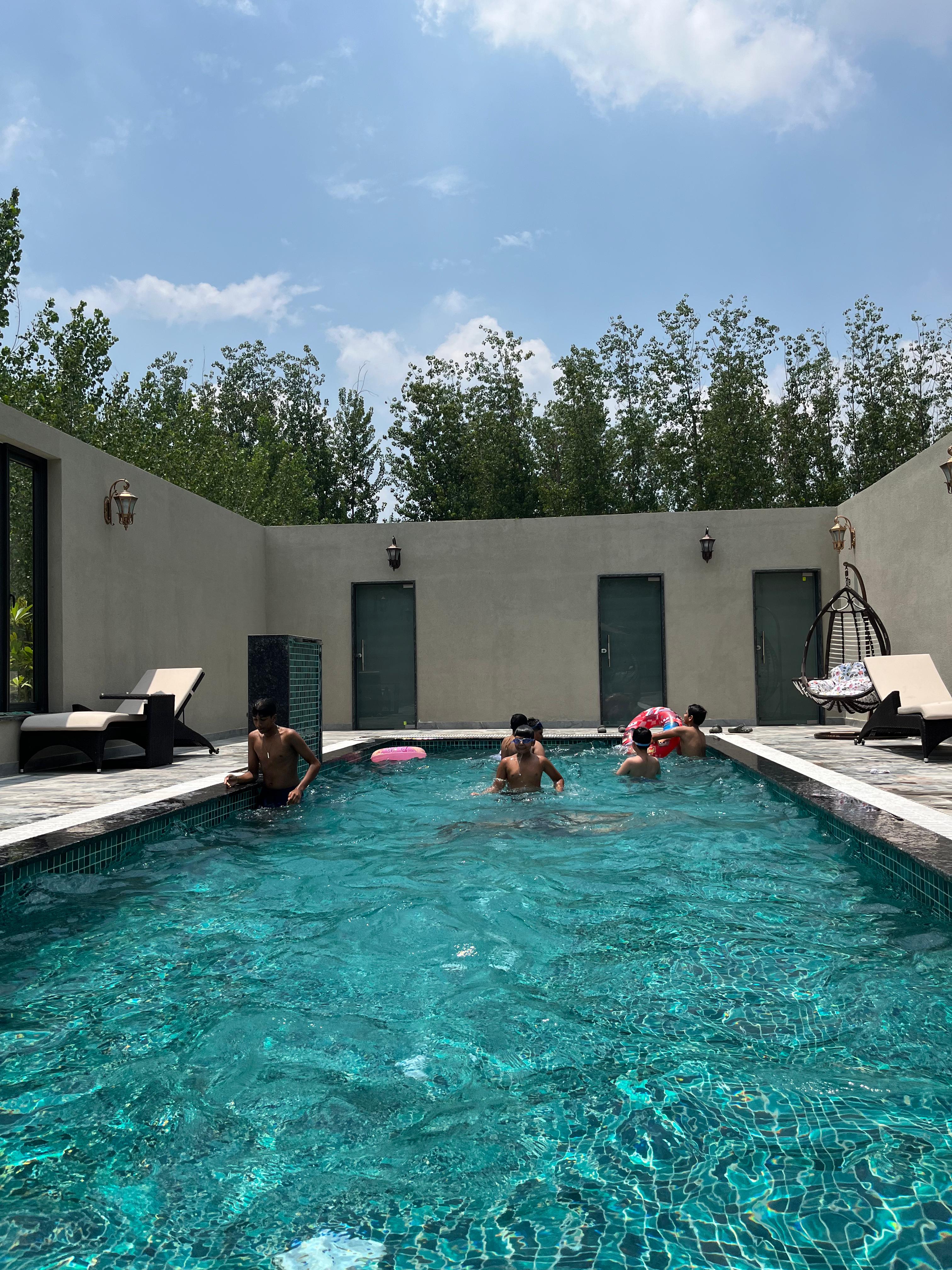 SOLIS NATURALS  RETREAT. - Tap to explore photos