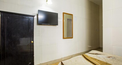 Hotel Durga Room Type - Deluxe Non AC
