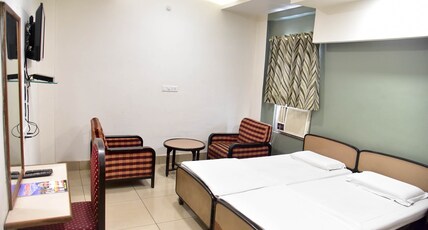 Hotel Gomti Room Type - AC Executive