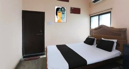 HOTEL PUSHPANJALI Room Type - TANDAS BEST FAMILY ROOM