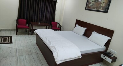 Annapurna Lodge Guntur Room Type - EXECUTIVE ROOM