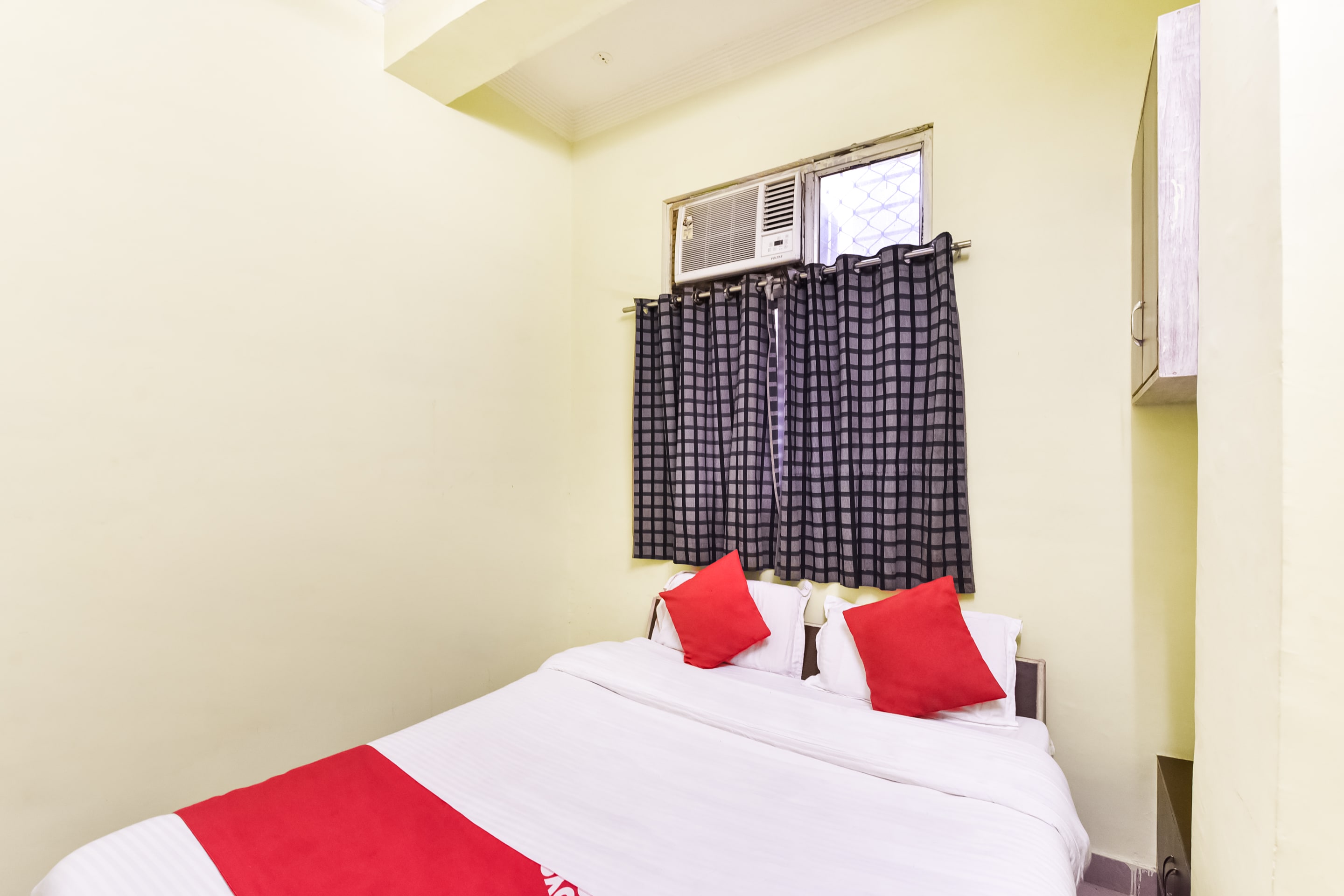 Hotel O Dev Residency - Tap to explore photos